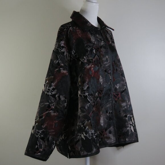 Chico's Red & Black Floral & Black Floral Long-Sleeve Reversable Jacket (C1324) - Picture 3 of 10